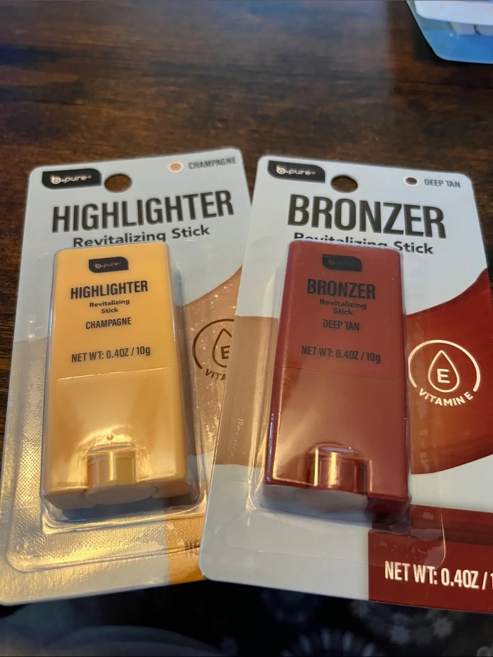 Champagne Highlighter & Deep Tan Bronzer Revitalizing Sticks